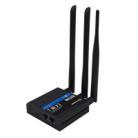 RUT240 – Router LTE CAT4 industrial